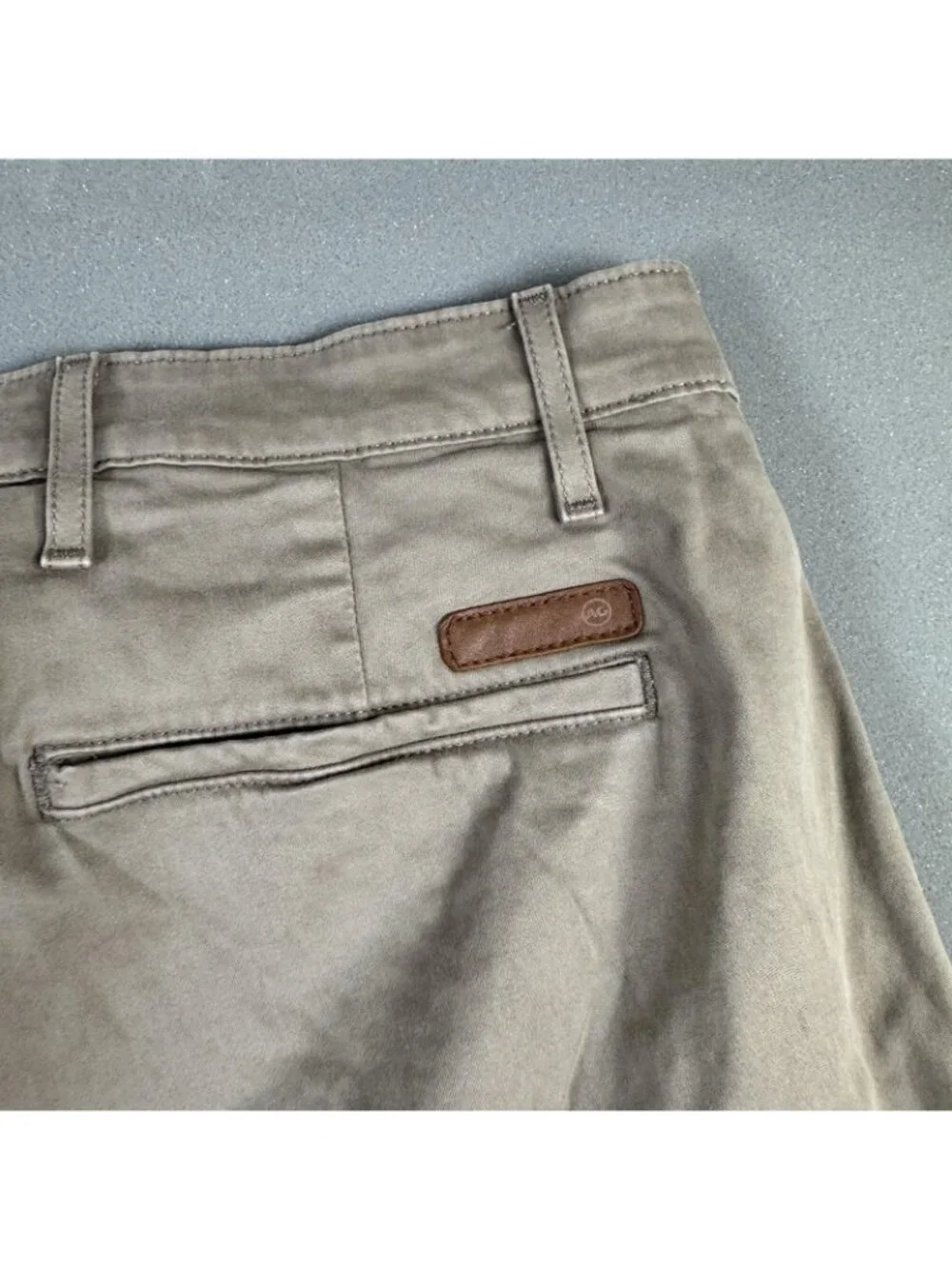 AG Adriano Goldschmied Griffin Shorts Mens Size 40 Beige Chino Stretch Casual